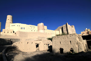 巴赫拉城堡Bahla Fort