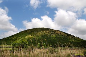 月郎峰