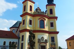 Piarist教堂Piarist Church