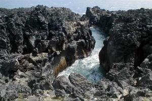 深渊峭壁Le Gouffre