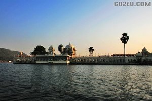 岛之宫殿Jag Mandir
