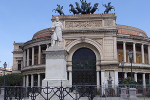 Politeama-Garibaldi剧院Teatro Politeama-Garibaldi
