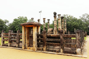 莲花佛堂Latha Mandapaya
