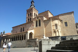 塞哥维亚圣马丁教堂Souvenirs San Martín