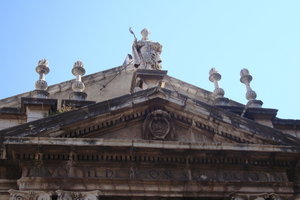 圣伊德丰索教堂Iglesia de San Ildefonso