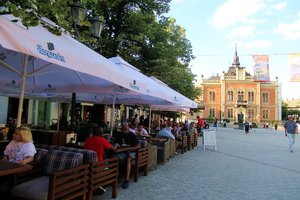 泽麦·约维努大街Zmaj Jovina