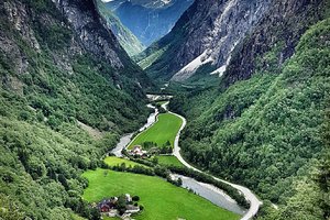 Stalheimskleiva盘山公路Stalheimskleiva