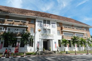 Malay and Islamic World Museum