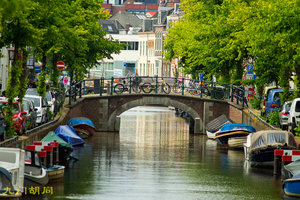 斯帕尔讷河Spaarne