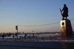 西伯利亚开拓者памятник