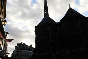圣卡瑟琳钟楼Clocher Ste-Catherine