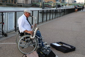 千禧桥Millennium Bridge