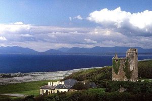 巴利纳拉肯城堡Ballinalacken Castle