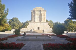 菲尔多西墓Tomb of Ferdowsi