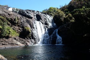 德文瀑布Devon Falls