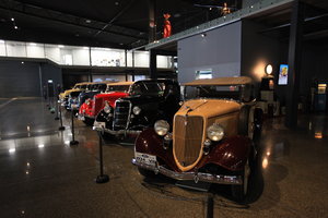 经典老爷车大世界Bill Richardson Transport World