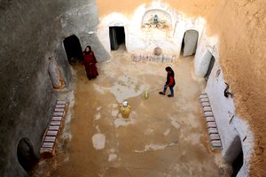 柏柏尔人洞穴民居