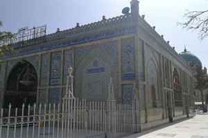衮衣清真寺Mosque of the Sacred Cloak
