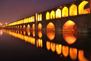 三十三孔桥Bridge of 33 Arches
