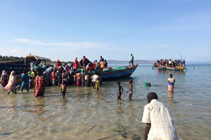 坦噶尼喀湖Lake Tanganyika