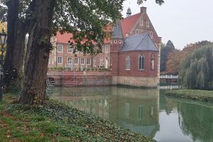 许尔斯霍夫城堡Burg Hulshoff