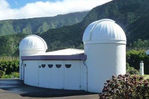 莱马克天文台L'observatoire astronomique des Makes