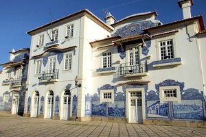 阿威罗火车站Estação de Aveiro