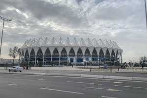 国家体育场Milliy Stadium