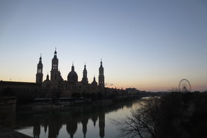 萨拉戈萨广场Plaza Zaragoza