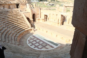 北剧场和南剧场North Theatre &amp; South Theatre