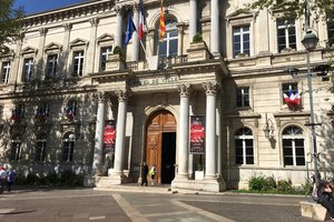 阿维尼翁市政厅Avignon City Hall