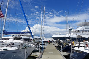 汤姆克鲁兹豪华游艇Tom Cruz's Luxury yacht