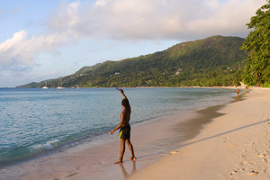 博瓦隆沙滩Beau Vallon Beach