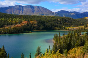 翡翠湖Emerald Lake