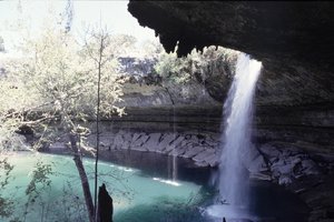 汉密尔顿池保护区Hamilton Pool Preserve