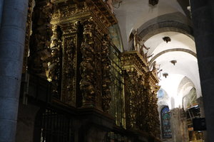 圣地亚哥·德孔波斯特拉大教堂Catedral de Santiago