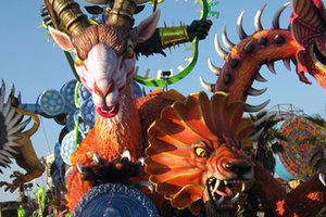 维亚雷焦狂欢节Il Carnevale di Viareggio