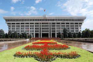 吉尔吉斯议会大楼Jogorku Kenesh (Parliament) of the Ky