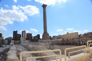 庞贝柱Pompey's pillar